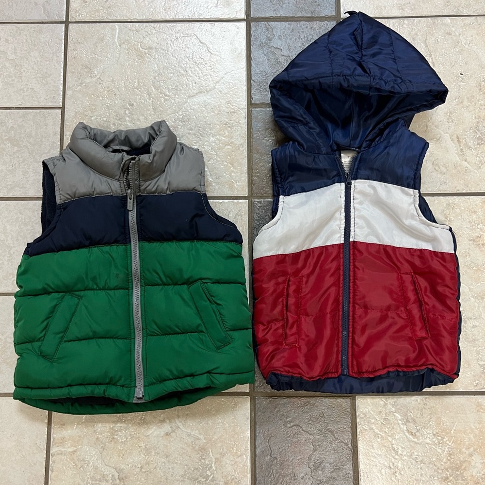 Boys 3T Puffer Vest- Set of 2
